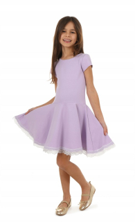 dievčenské letné šaty s krajkou fialové